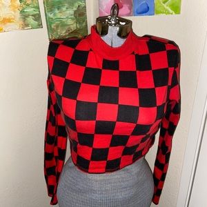 Long sleeve crop top